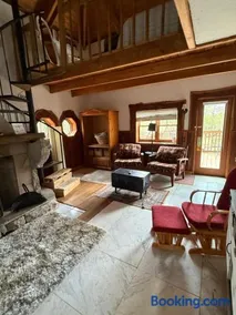 Unique Mountaintop Cabin on small farm with WiFi and outdoor pavilion - Image 5
