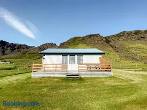 Litla-Hof Guesthouse - Image 4