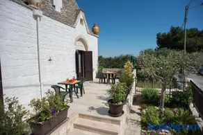 Grandi Trulli Bed & Breakfast - Image 1