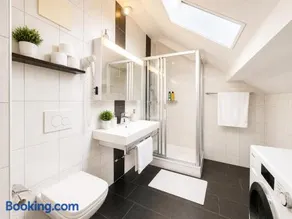Bern 6 city apartment, central comfortable modern - Image 3