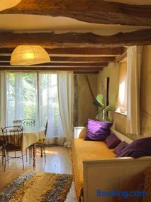 Gîtes Les Fleuries - Image 1