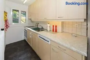 Ferienwohnung mit 1 Schlafzimmer für 4 Personen - Image 2