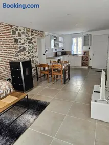 Petite maison design proche centre ville - Image 2