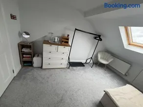 Ramonas Room - Image 2
