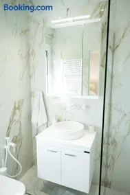 Keratea Luxury Villa -Athens Airport - Image 2