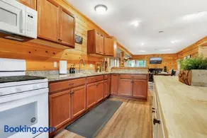 Cabin with Hot Tub, Game Room, Fire Pit and More! - Image 3