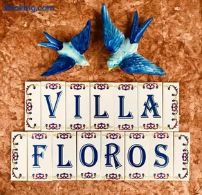 Floros Apartments - Image 1