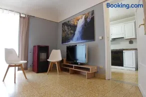 Exclusive Apartments in center - Image 3
