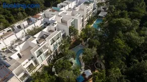 Anah Tulum - Image 5