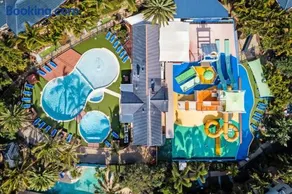 Turtle Beach Getaway - Family Paradise by the Sea - Image 1