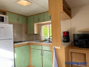 Mobil-home à quelques mètres du lac d'Aiguebelette - Image 3