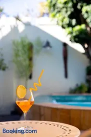 Ami Vine House - Image 4