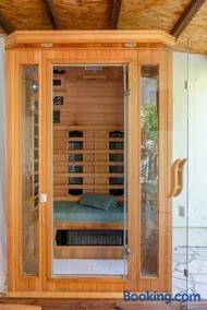 L'Escale - Idéal Couple & Pro en Quête d'un Moment Détente et se Ressourcer - Sauna Exclusif & Terrasse Privée - Piscine - WIFI HD - 5min Port Toulon & Plage - Image 5