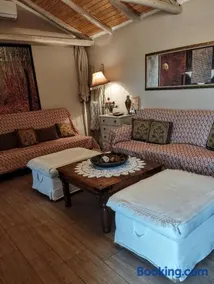 Neraida House - Image 2