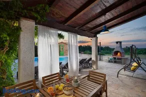 Villa Stefanina, a charming and private oasis near Labin - Image 3