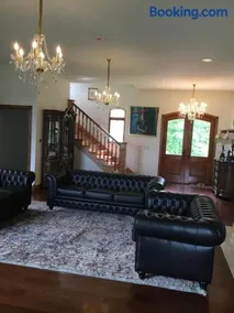 Affordable Luxury Mansion - Image 3