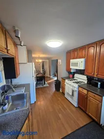Lakes Region Family Getaway & Pet Friendly - Image 2