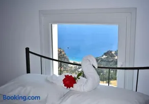Mountain & Sea Villa - Image 5