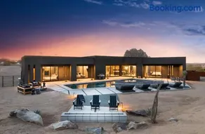 Boulder Cove by Fieldtrip - Iconic Modern with Pool Hot Tub Views - Image 1