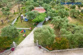 Kiriakos Holiday Home - Image 1