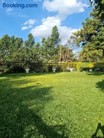 Grevillea Farm house - Image 1