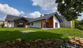 Staufenberg Chalets - Image 1