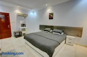 Al Bayt Al Madini Suites البيت المديني للأجنحة المخدومة الخاصة - Image 5