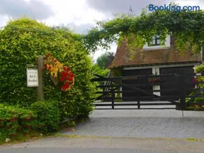 Chequer Cottage - Image 1