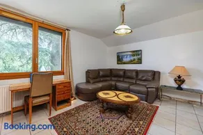 Le Refuge Verdoyant - Close to Switzerland & Spacious - Image 1