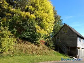 The Studio, Upper House Farm, Crickhowell with Double Garage and Free Parking - Image 2