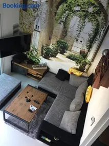 Tiny House with Private Pool - Image 3