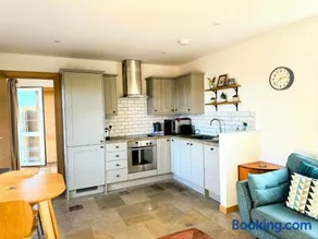 Furlong Cottage @ Higher Stancombe Farm - Image 3