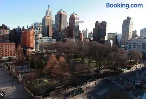 Lovely Room at 3 bedroom Apt at the heart of East Village - Image 4