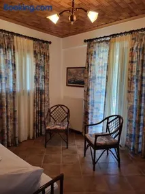 Παραδοσιακό Αρχοντικό με Τζάκι - Image 4