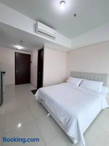 Green Sedayu Apartment PIK City View by Ellison - Image 1
