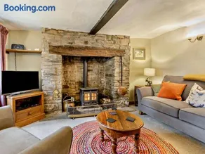 3 Bed in Hereford oc-88077 - Image 2