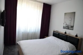 Andrew Beach Apartment - Image 2