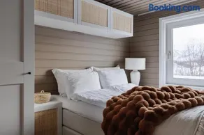 Brensholmen Beach House - Image 1