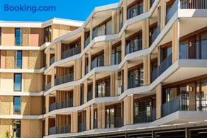 V7 Boutique Appartements - Image 4