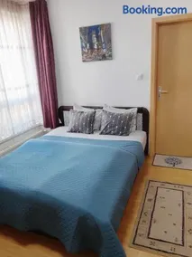 Happy Apartman Budapest - Image 1