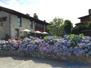 Apartamentos El Hospital de Villahormes - Image 2
