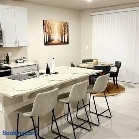 Central Auburndale Retreat, Lake Myrtle complex , Sun Trax 7 min away Near Disney, Legoland, Tampa,Orlando - Image 3