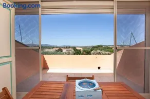 Porto Coda Cavallo Beach House a 300 mt dal mare, con terrazza panoramica - Image 3