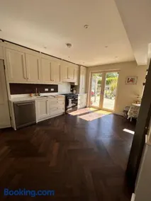 Large Home in South Dublin - Image 3