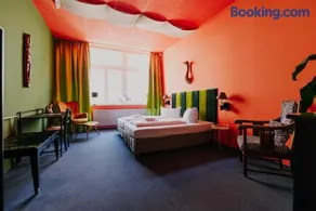 LaLeLu Hostel Dresden - Image 2