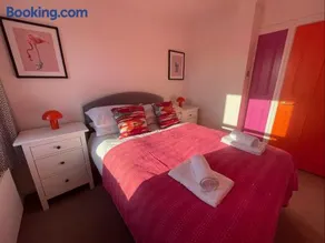 East Walls Apartment - Image 5