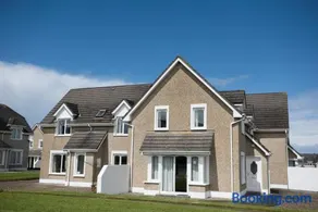 Moore Bay Holiday Homes by Trident Holiday Homes - Image 4