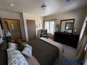 2 Bedroom Retreat on the River - Image 1