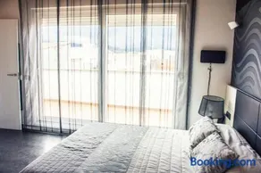 Apartamento con estilo y acogedor - Image 2
