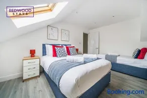 Centrally Located Serviced Apartments in Aldershot Town Centre, Free WiFi By Redwood Stays - Image 2